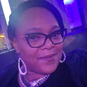 Meet your Posher, Portia